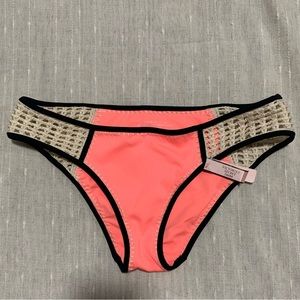 NWT Victorias Secret Carova Coral Crochet Bikini Bottoms